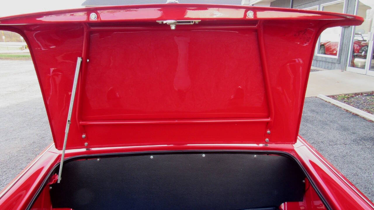 1967 Triumph TR4 8