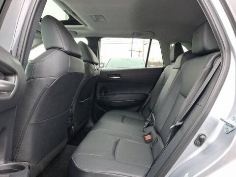 2024 Toyota Corolla Cross XLE