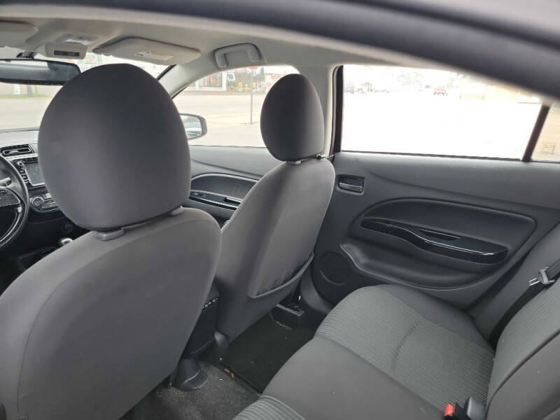 2017 Mitsubishi Mirage G4
