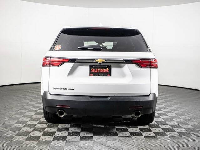 2022 Chevrolet Traverse LS