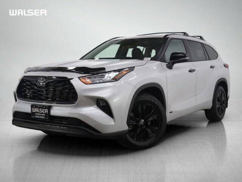 2025 Toyota Highlander Hybrid XLE