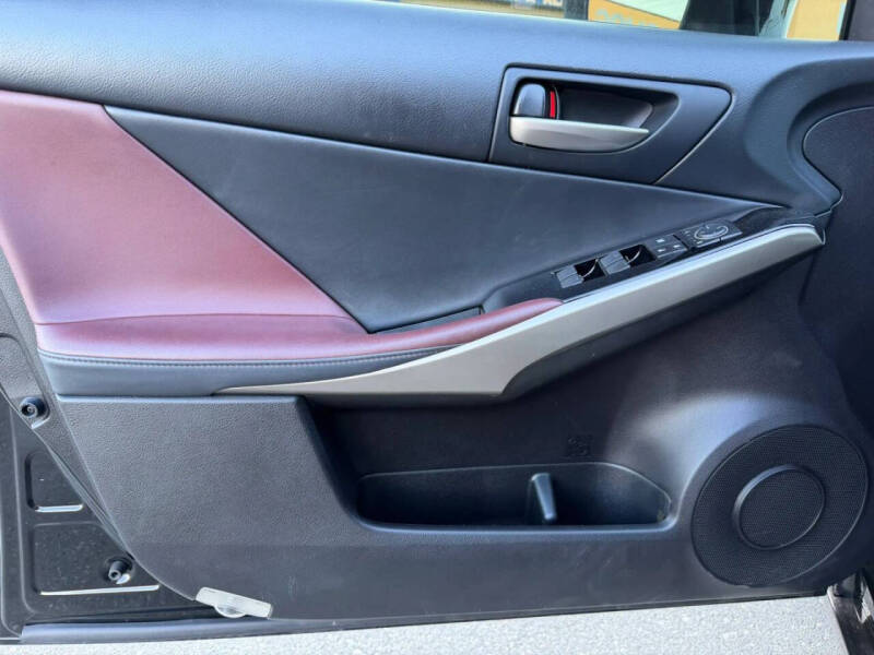 2020 Lexus IS 300