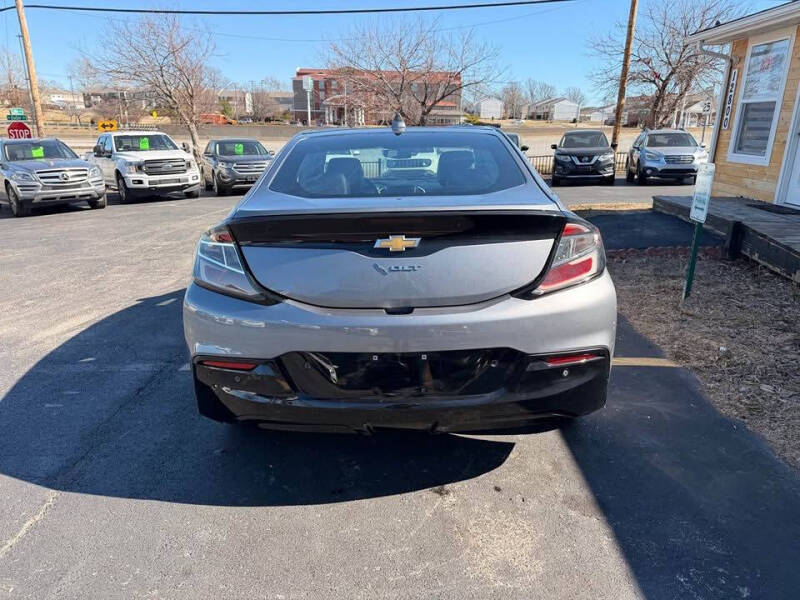2018 Chevrolet Volt LT