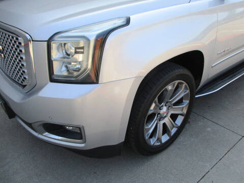 2017 GMC Yukon Denali