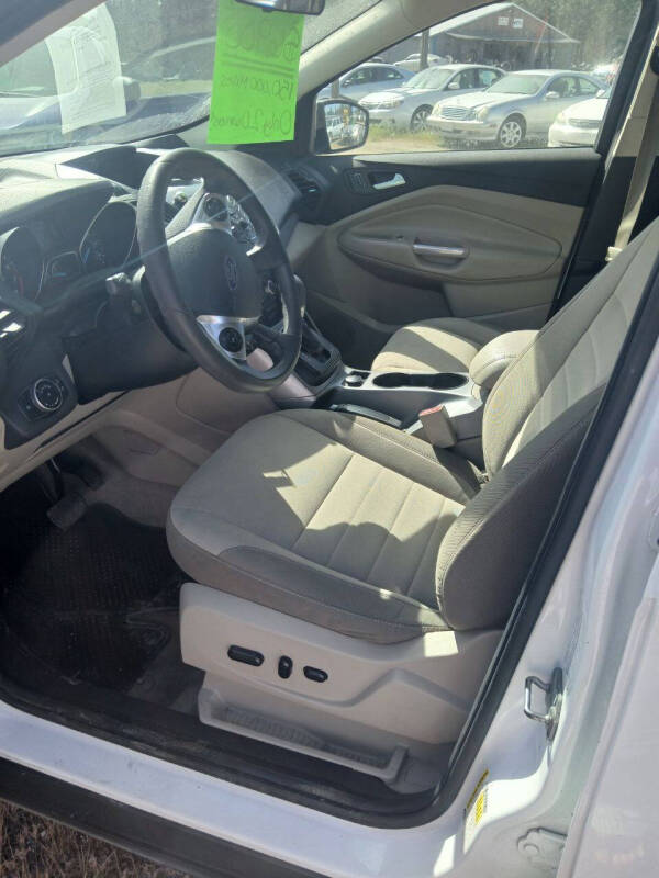 2016 Ford Escape SE