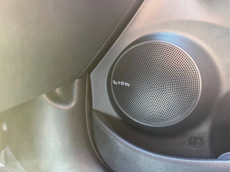 2020 Hyundai Kona SEL Plus