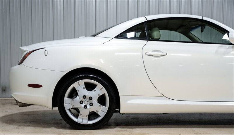 2005 Lexus SC 430