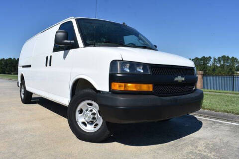 2023 Chevrolet Express 2500