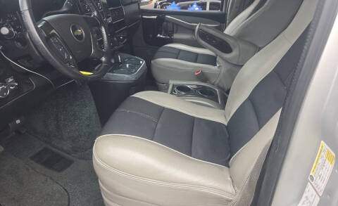 2016 Chevrolet Express 2500
