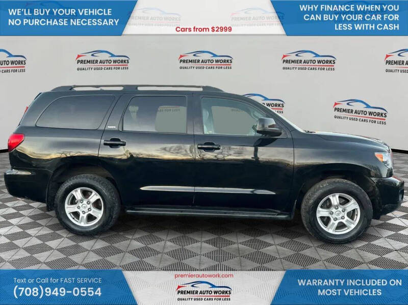 2013 Toyota Sequoia SR5