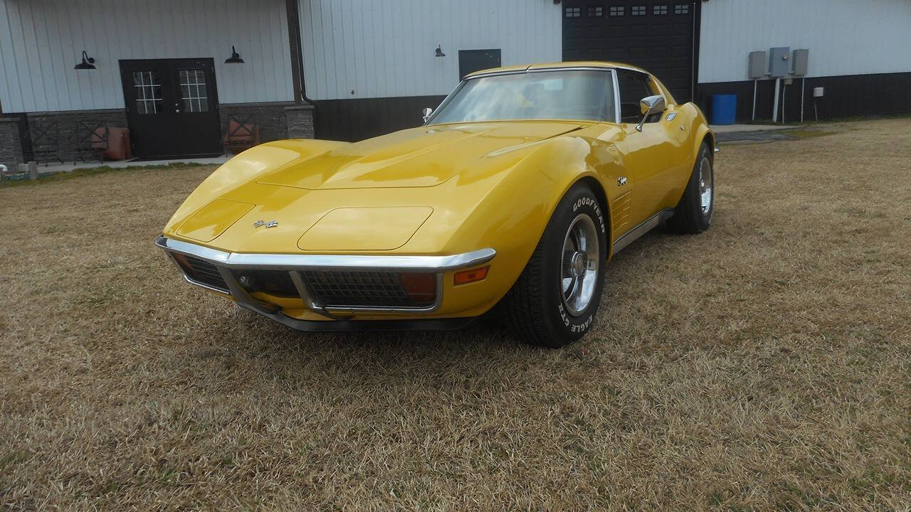 1972 Chevrolet Corvette 12