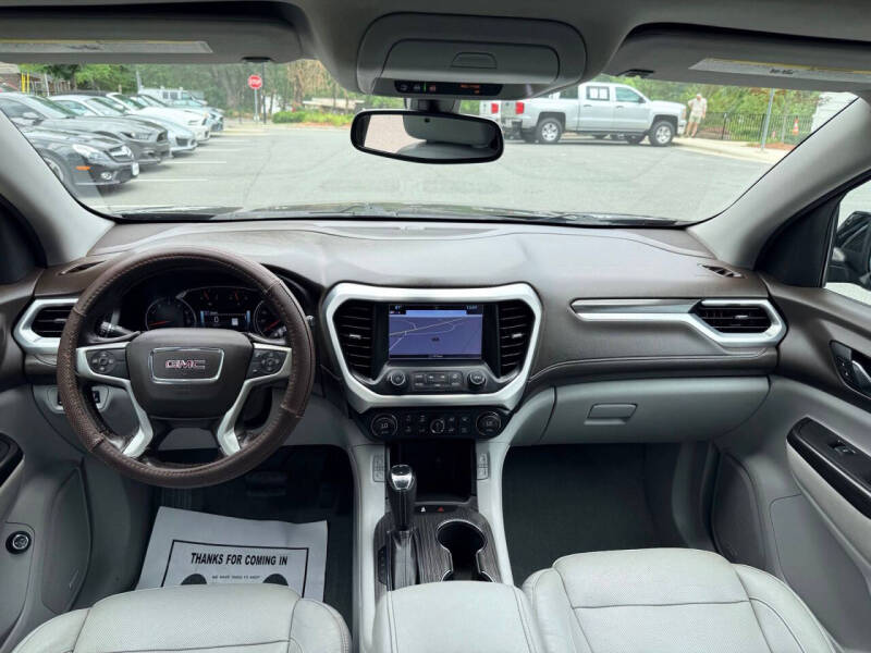2019 GMC Acadia SLT-1