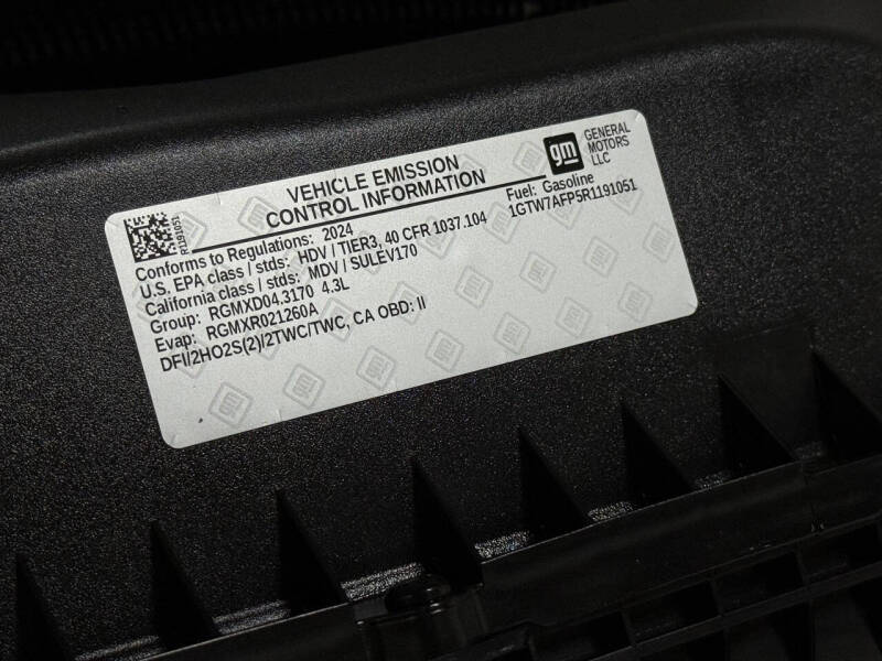 2024 GMC Savana 2500