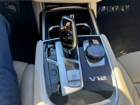 2017 BMW 7 Series M760i xDrive