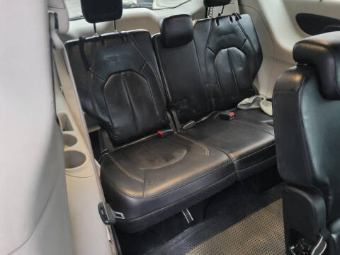 2018 Chrysler Pacifica Touring L