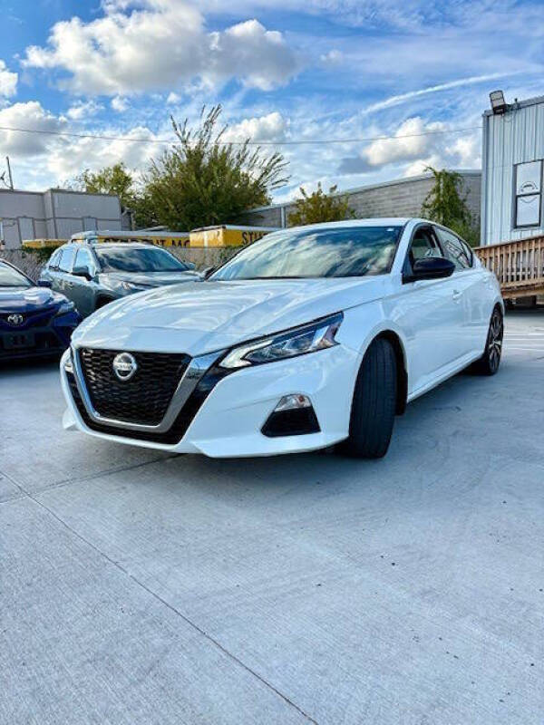 2020 Nissan Altima 2.5 SR