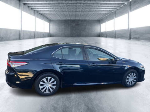 2018 Toyota Camry Hybrid LE