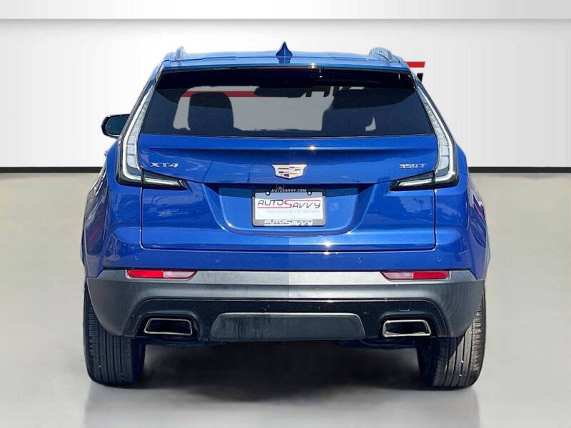 2022 Cadillac XT4 Premium Luxury