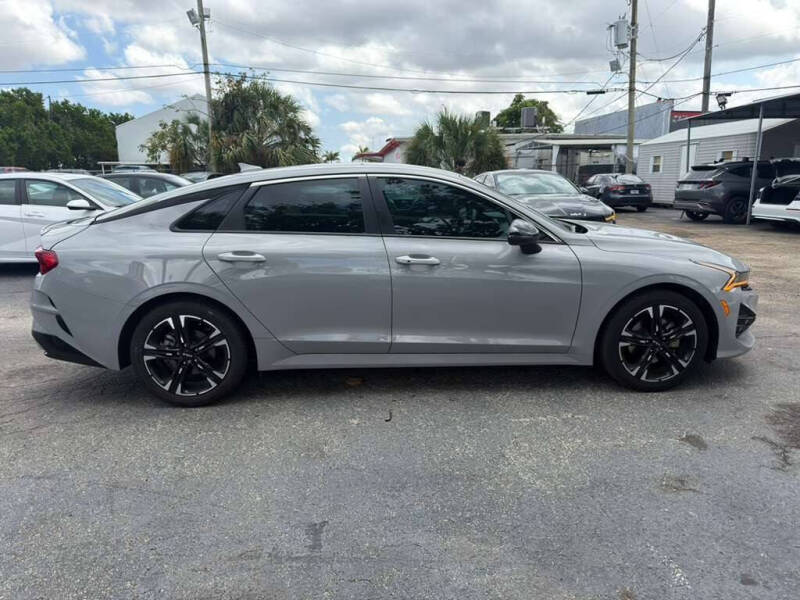 2024 Kia K5 GT-Line