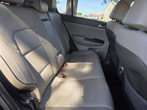 2017 Kia Sportage EX