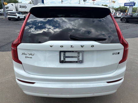 2023 Volvo XC90 B5 Core