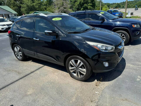 2015 Hyundai Tucson for sale at CRS Auto & Trailer Sales Inc in Clay City KY