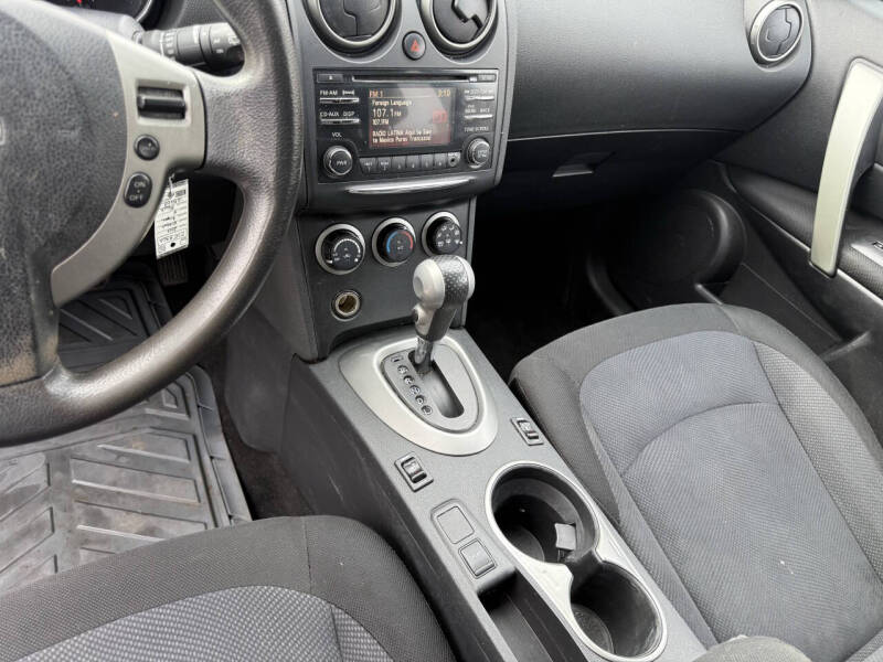 2013 Nissan Rogue S