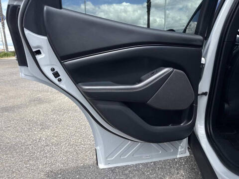 2023 Ford Mustang Mach-E Select