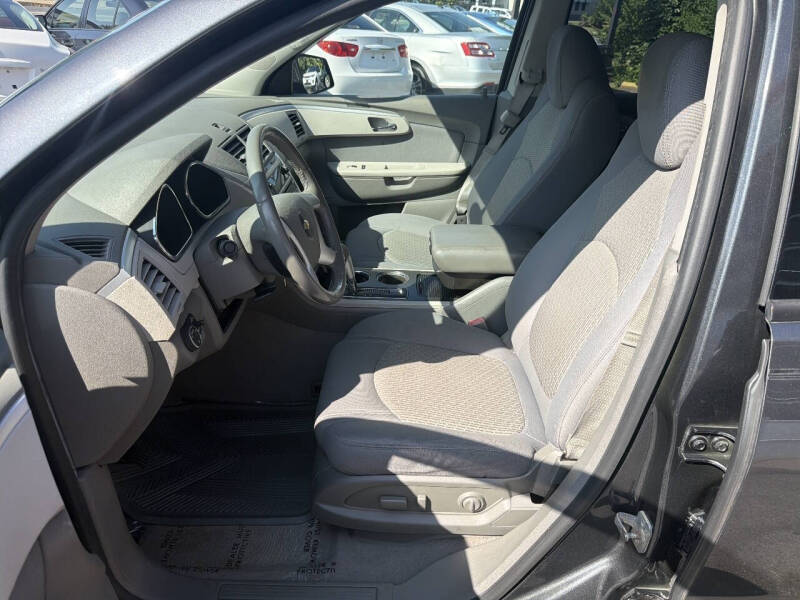 2012 Chevrolet Traverse LS