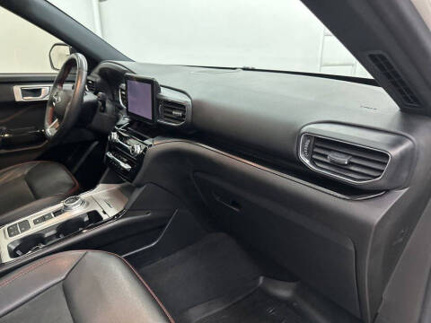 2022 Ford Explorer ST-Line