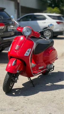 2017 Vespa GTS