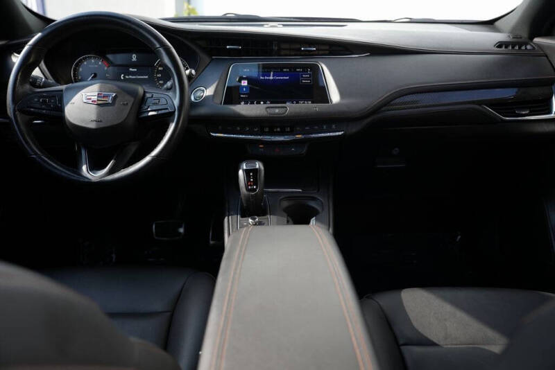 2019 Cadillac XT4 Sport