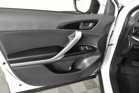 2024 Mitsubishi Eclipse Cross LE