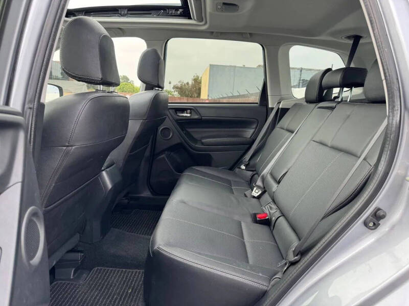 2017 Subaru Forester 2.5i Touring