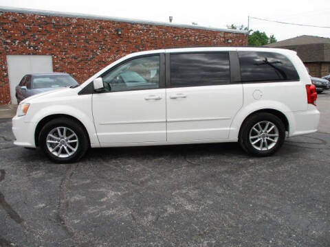 2013 Dodge Grand Caravan for sale at Pinnacle Investments LLC in Lees Summit MO