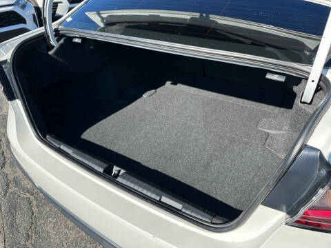 2022 Subaru Legacy Premium