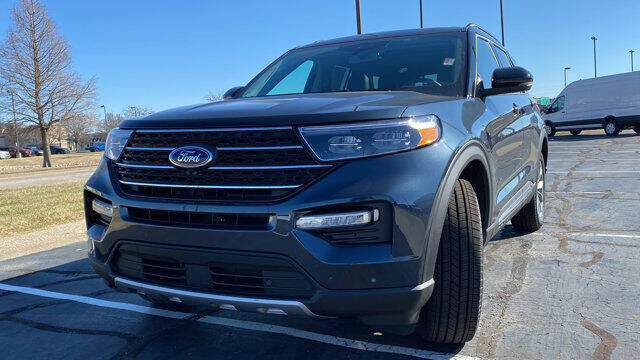 2024 Ford Explorer XLT