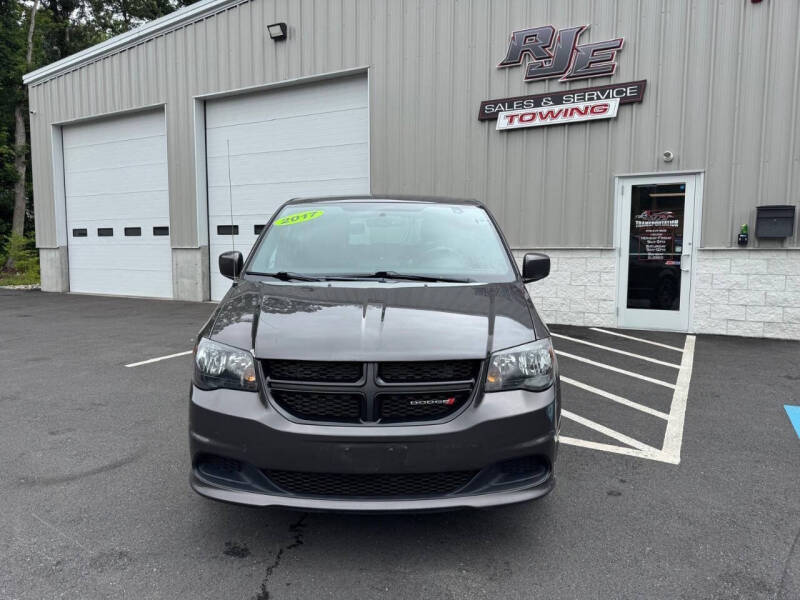 2017 Dodge Grand Caravan SE