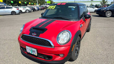 2011 MINI Cooper John Cooper Works