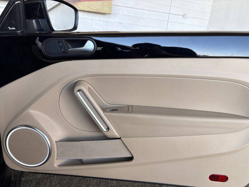 2013 Volkswagen Beetle Convertible