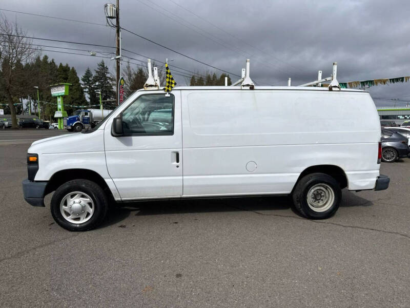 2011 Ford E-Series E-150