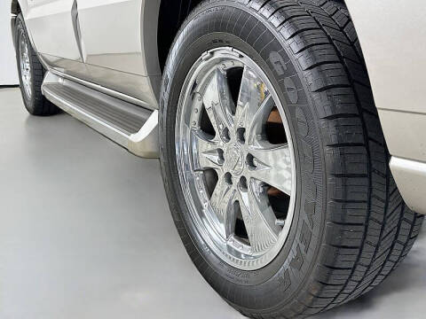 2005 Cadillac Escalade