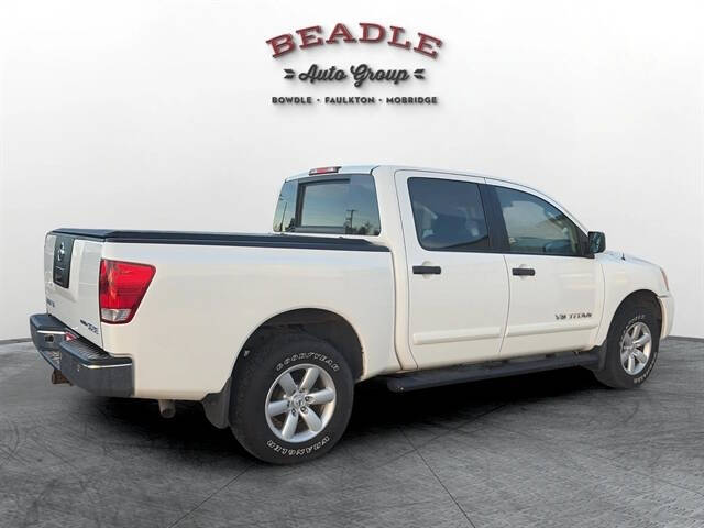 2010 Nissan Titan SE