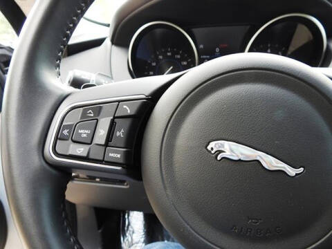 2018 Jaguar F-PACE 30t Premium