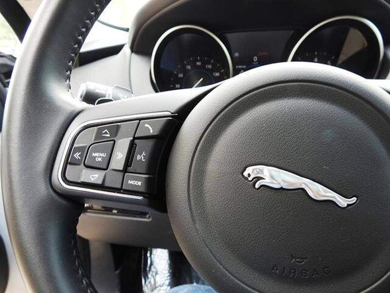 2018 Jaguar F-PACE 30t Premium