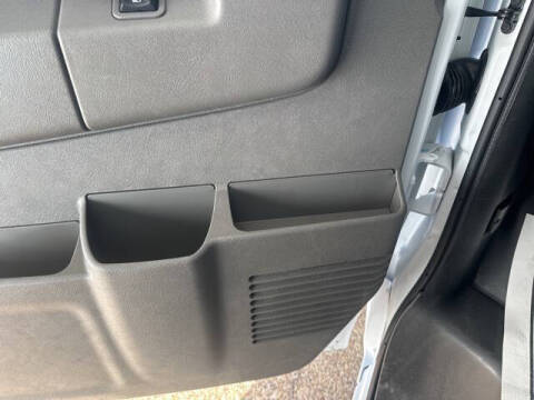 2025 Chevrolet Express 2500