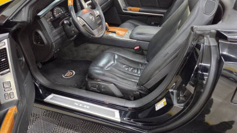 2005 Cadillac XLR