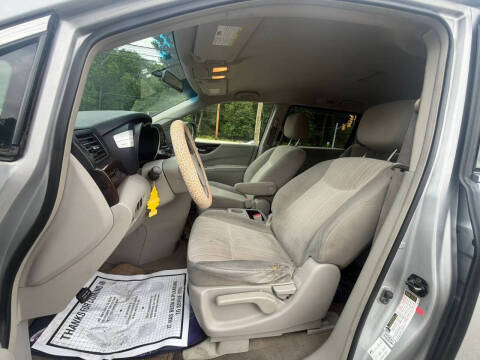2012 Nissan Quest