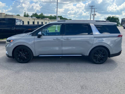 2023 Kia Carnival SX