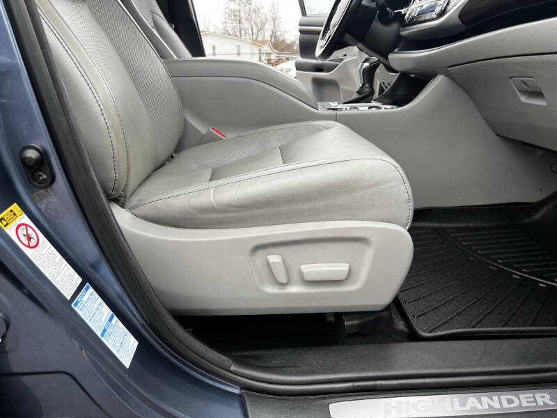 2016 Toyota Highlander Limited